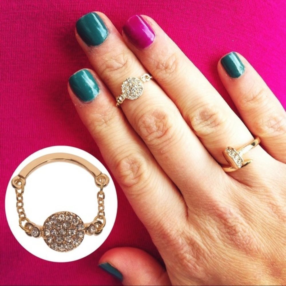 10/$25🦋 T&J Designs Chain Circle Midi Ring